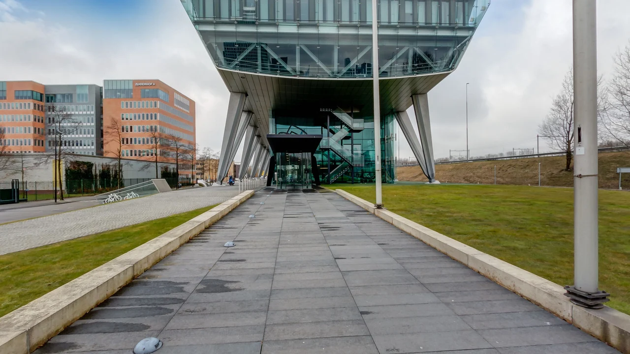 Entrance beneath the Infinity building in Amsterdam