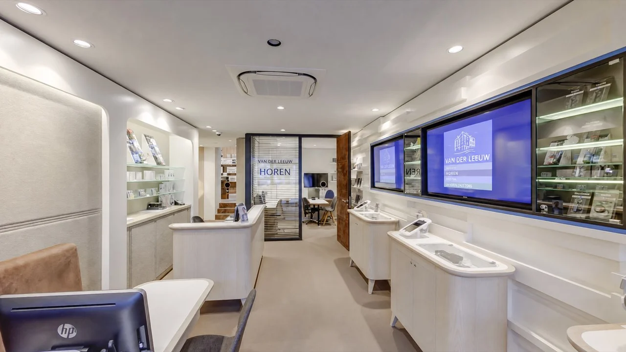 Interieur van Van der Leeuw Horen in Delft