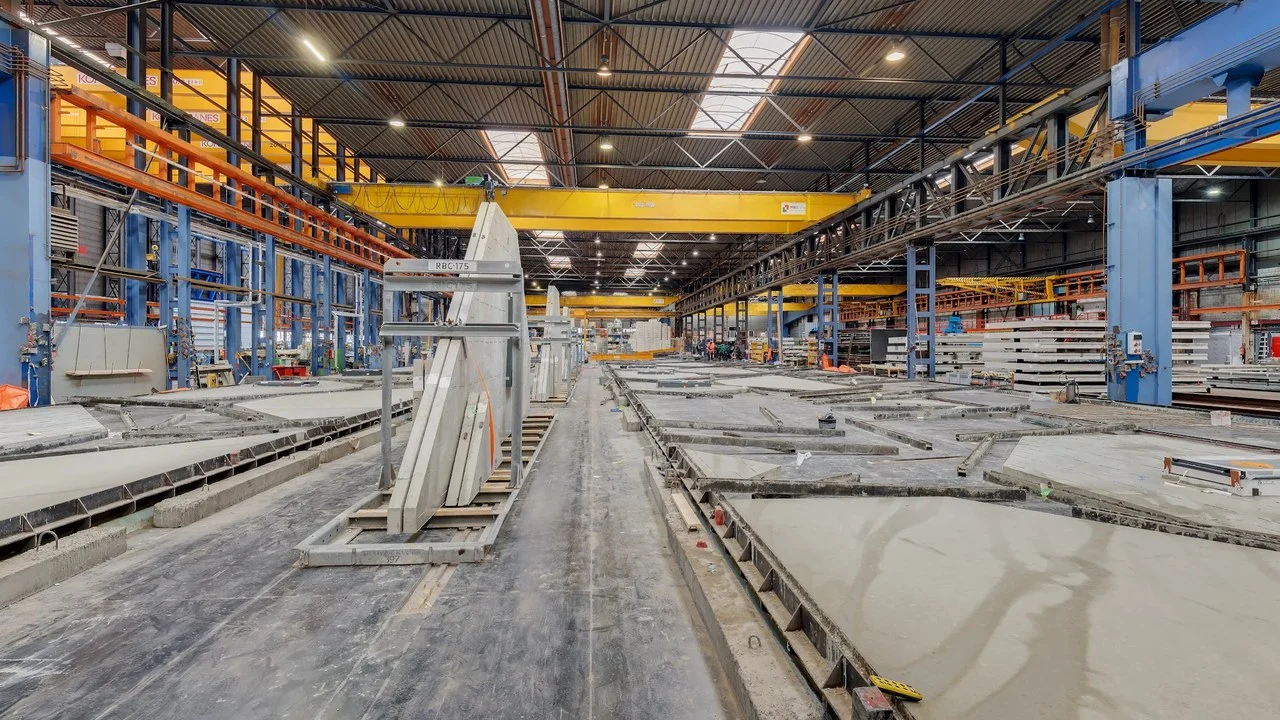 Moulds and concrete elements for housing in production hall 2 at MBS