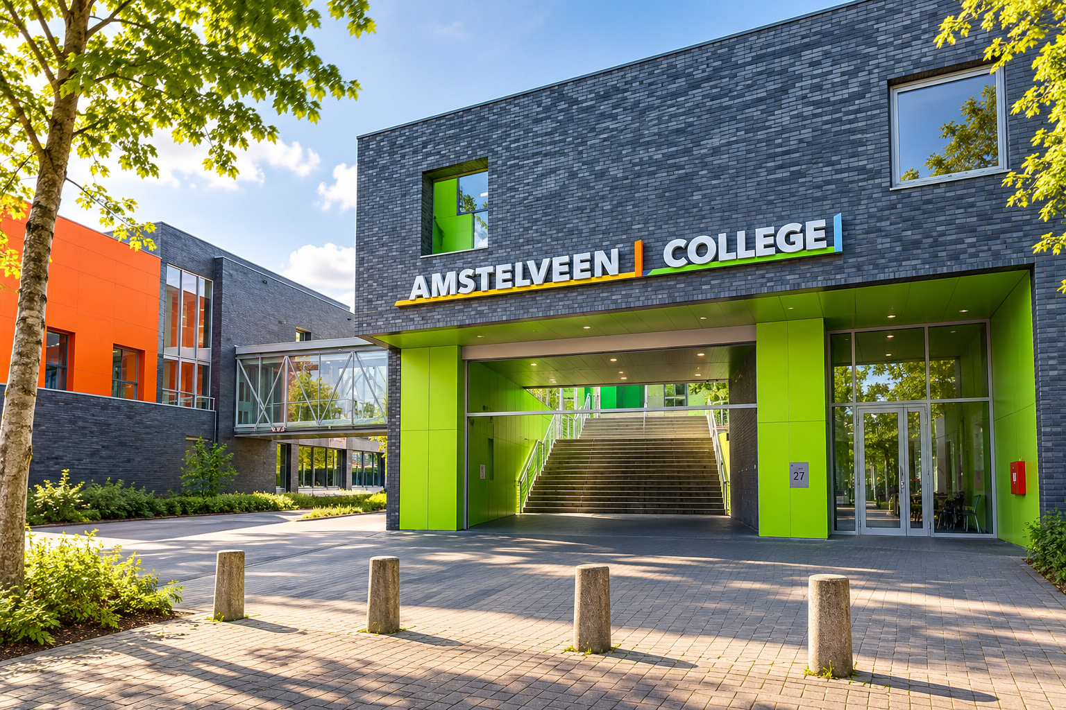 View the Amstelveen College project