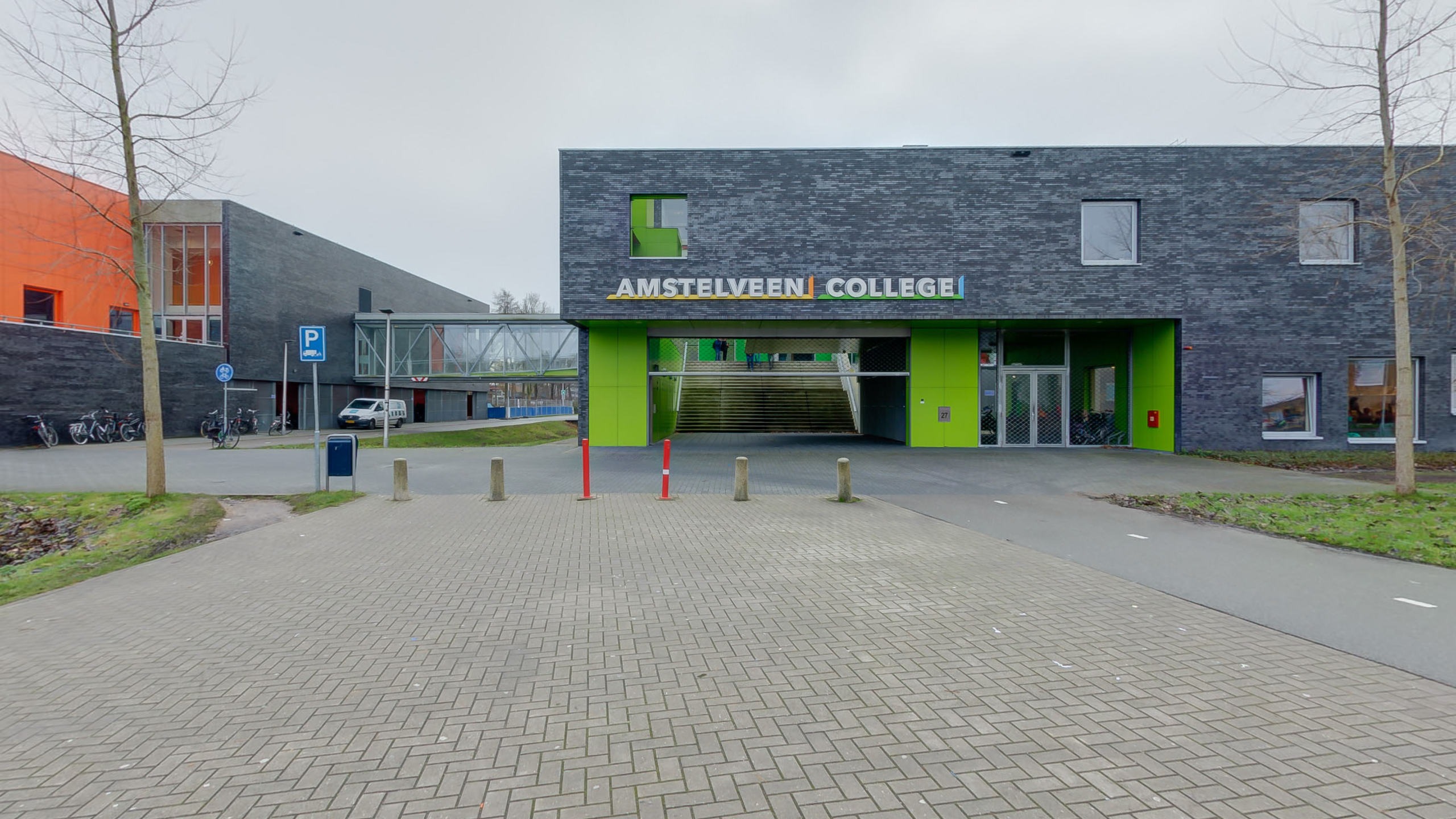 Main entrance and forecourt at Amstelveen College
