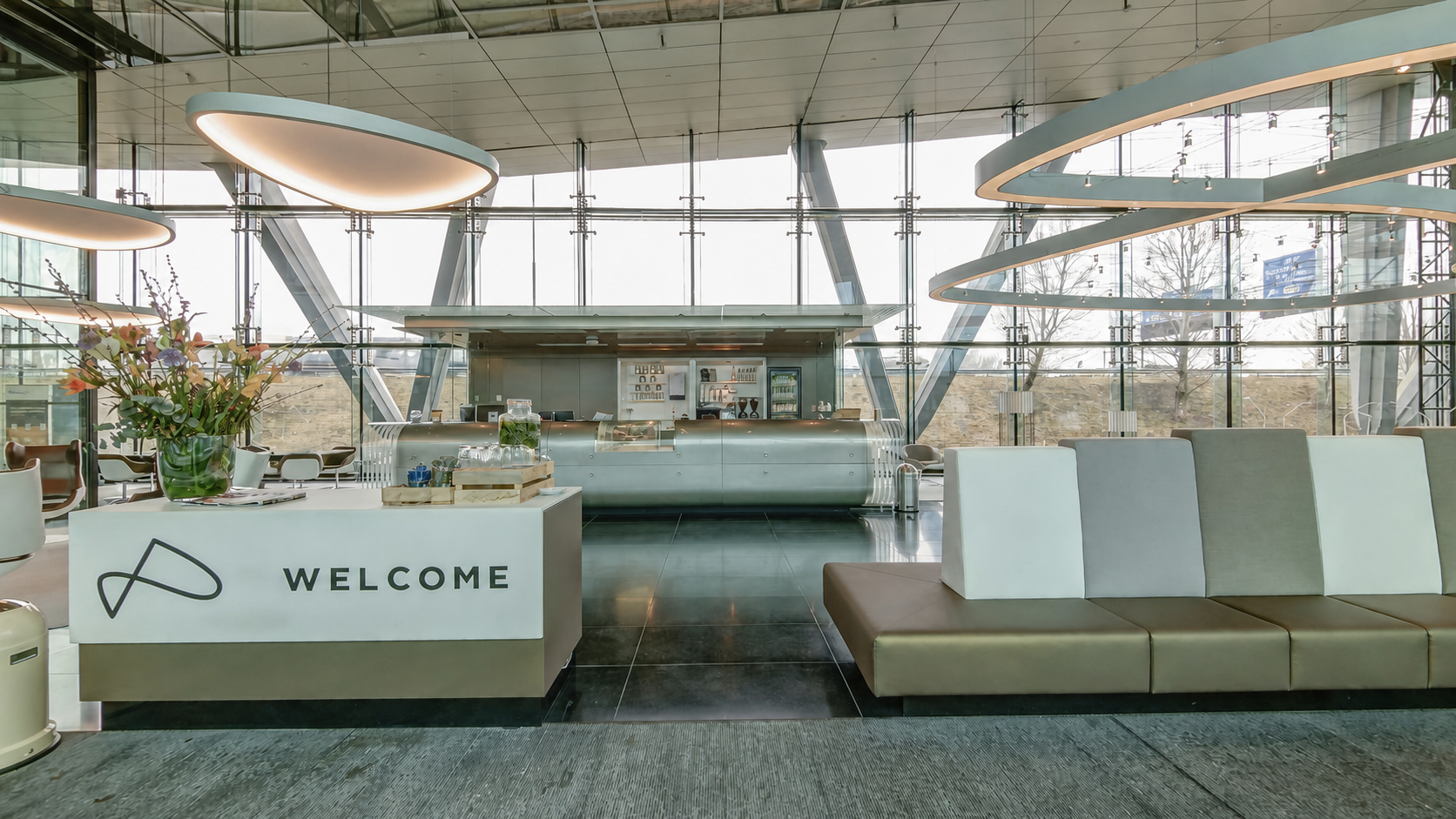 Lobby van het Infinity-gebouw in Amsterdam