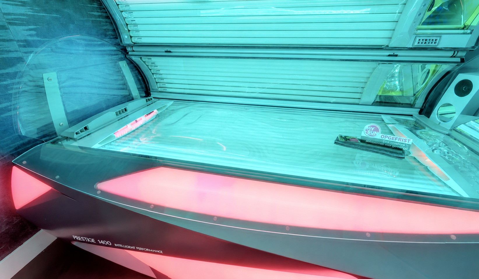 Prestige 1400-zonnebank bij My Sun aan de Aalsterweg